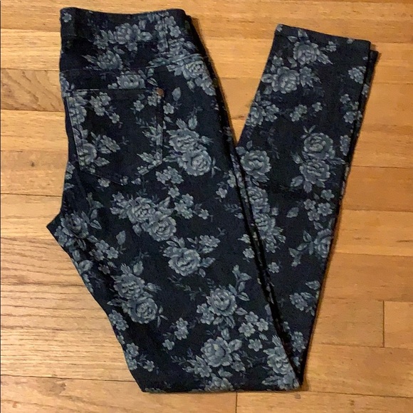 5/$25 Fire Los Angeles - floral jeans, 3 - Picture 1 of 5